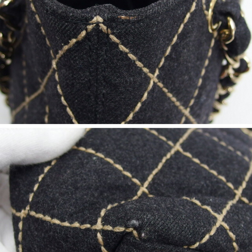CHANEL Black Logo Shoulder Bag - Picture 6 of 11